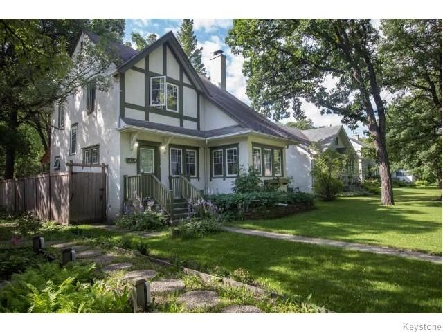 Main Photo: 274 Ashland Avenue in Winnipeg: Riverview Residential for sale (1A)  : MLS®# 1620228