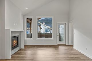 Photo 19: 19 209 Stewart Creek Rise: Canmore Row/Townhouse for sale : MLS®# A2032412