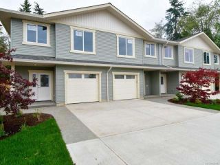 Photo 2: 336D Petersen Rd in CAMPBELL RIVER: CR Campbellton Row/Townhouse for sale (Campbell River)  : MLS®# 828445