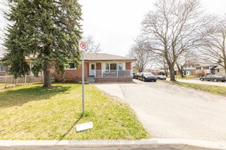 Photo 2: 31 Windermere Court in Brampton: Northwood Park House (Bungalow) for sale : MLS®# W8217206