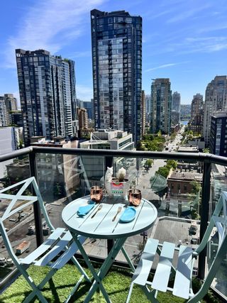 Photo 12: 1402 1212 HOWE Street in Vancouver: Downtown VW Condo for sale (Vancouver West)  : MLS®# R2897969