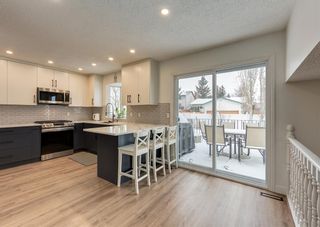 Photo 15: 123 Woodside Circle SW in Calgary: Woodlands Detached for sale : MLS®# A2020715