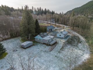 Photo 7: 6226 DUNKERLEY Road in Abbotsford: Sumas Mountain House for sale in "SUMAS MOUNTAIN" : MLS®# R2841592