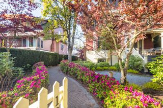Photo 2: 1979 W 15TH Avenue in Vancouver: Kitsilano Townhouse for sale (Vancouver West)  : MLS®# R2873556