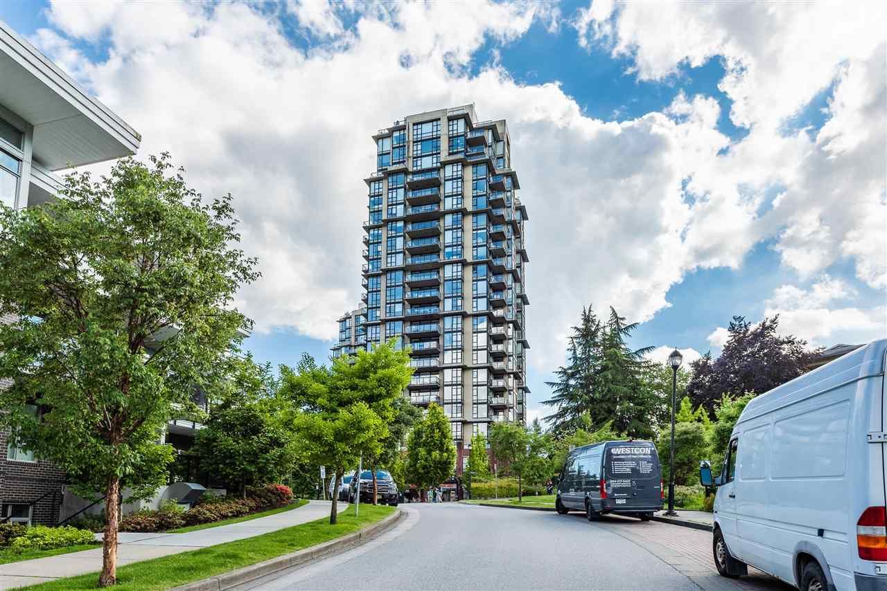 Main Photo: 1501 15 E ROYAL Avenue in New Westminster: Fraserview NW Condo for sale in "THE RESIDENCES AT VICTORIA HILL" : MLS®# R2585398