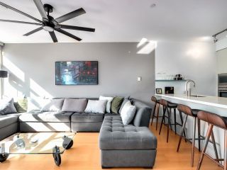 Photo 2: 404 71 E PENDER Street in Vancouver: Downtown VE Condo for sale in "EAST" (Vancouver East)  : MLS®# R2874521