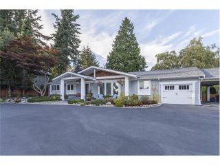 Photo 1: 13911 18 Avenue in Surrey: Sunnyside Park Surrey House for sale (South Surrey White Rock)  : MLS®# R2556584