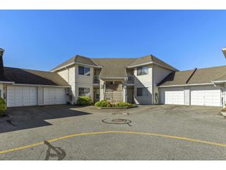 Photo 1: 13 2475 EMERSON STREET in Abbotsford: House for sale : MLS®# R2872253