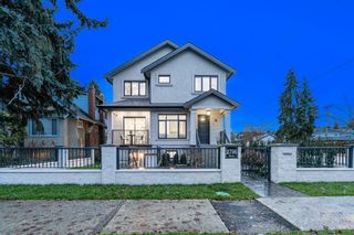 Photo 1: 2796 W 21ST Avenue in Vancouver: Arbutus 1/2 Duplex for sale (Vancouver West)  : MLS®# R2744961