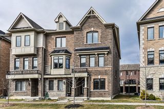 Photo 2: 18 Delft Drive in Markham: Victoria Square House (3-Storey) for sale : MLS®# N8182838