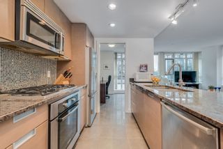 Photo 4: 570 2080 W BROADWAY in Vancouver: Kitsilano Condo for sale in "PINNACLE LIVING ON BROADWAY" (Vancouver West)  : MLS®# R2685164