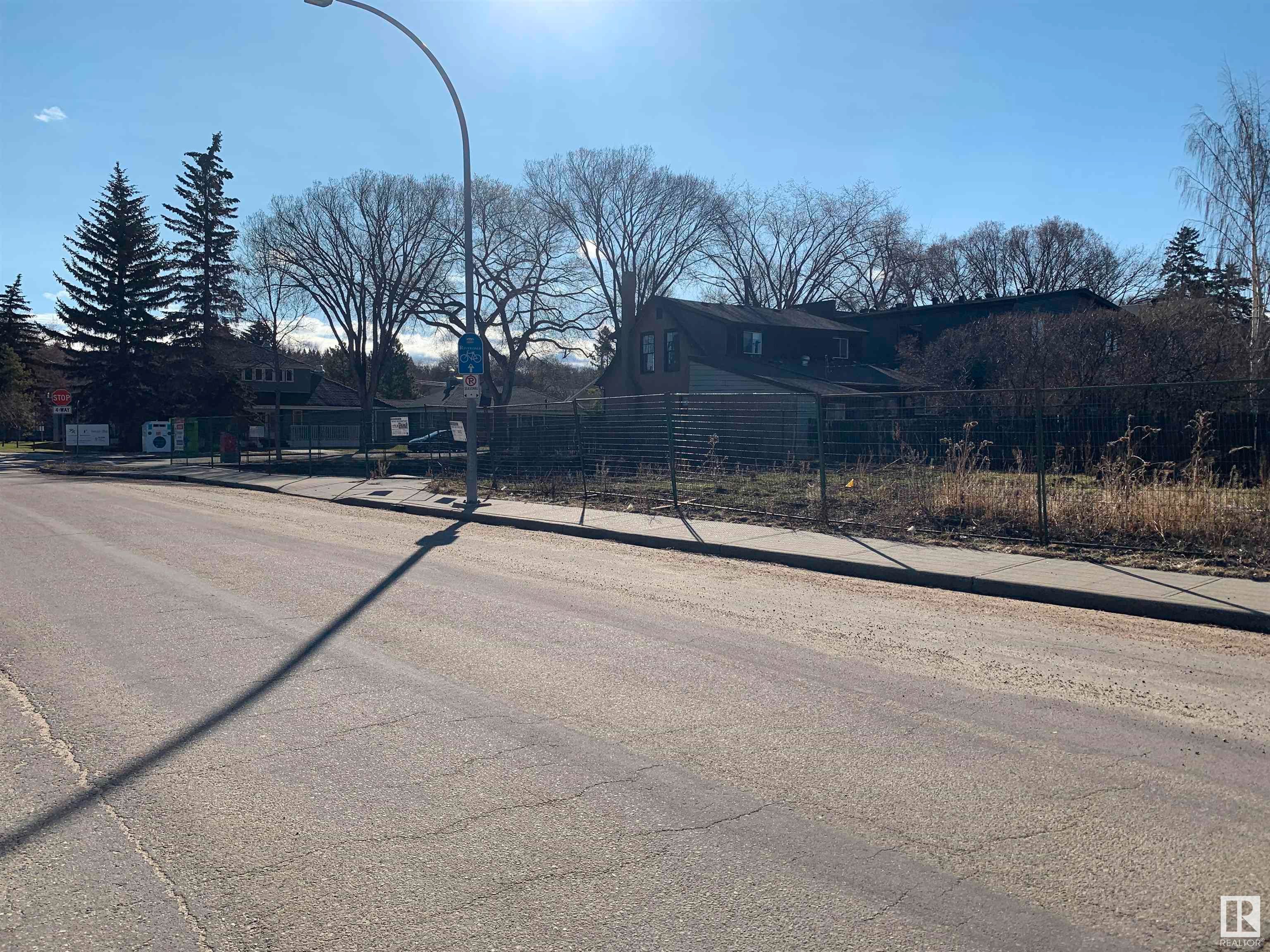Main Photo: 10144 89 Street in Edmonton: Zone 13 Land Commercial for sale : MLS®# E4338753