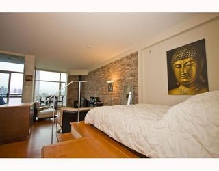 Photo 4: 316 2515 ONTARIO Street in Vancouver: Mount Pleasant VW Condo for sale in "ELEMENTS" (Vancouver West)  : MLS®# V797760