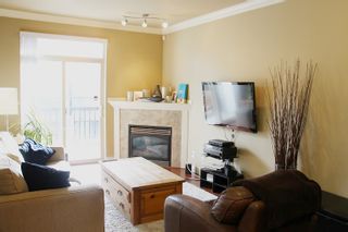 Photo 3: 30 9688 KEEFER Avenue in Richmond: McLennan North Townhouse for sale in "CHELSEA ESTATES" : MLS®# R2027876