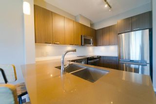 Photo 2: 401 617 SMITH Avenue in Coquitlam: Coquitlam West Condo for sale in "EASTON" : MLS®# R2814683