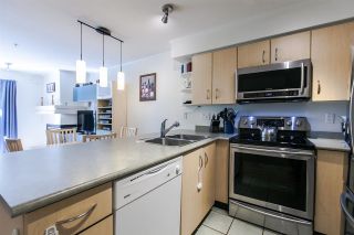 Photo 4: 209 332 LONSDALE Avenue in North Vancouver: Lower Lonsdale Condo for sale in "The Calypso" : MLS®# R2077860