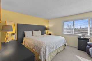 Photo 17: 32 Midridge Gardens SE in Calgary: Midnapore Semi Detached (Half Duplex) for sale : MLS®# A2121092