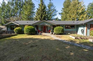 Photo 1: 41755 REID Road in Squamish: Brackendale House for sale in "BRACKENDALE" : MLS®# R2445526