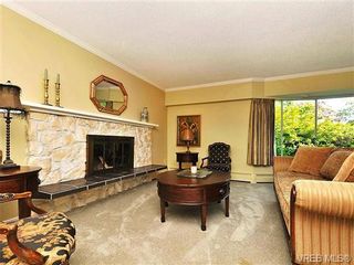 Photo 3: 4051 Ebony Pl in VICTORIA: SE Arbutus House for sale (Saanich East)  : MLS®# 649424