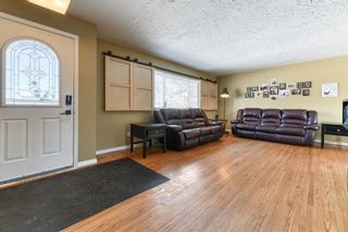 Photo 9: 49 Fielding Drive SE in Calgary: Fairview Detached for sale : MLS®# A2032765