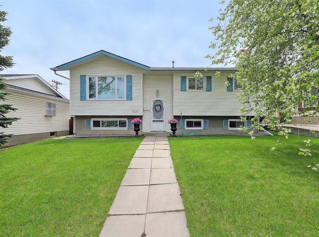 Main Photo: 5211 Whitehorn Drive NE in Calgary: Whitehorn Detached for sale : MLS®# A1113658