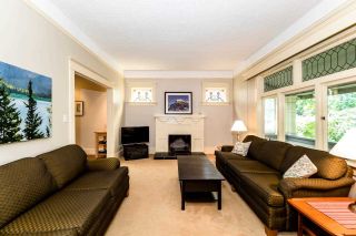 Photo 2: 737 W 26 Avenue in Vancouver: Cambie House for sale (Vancouver West)  : MLS®# R2364784
