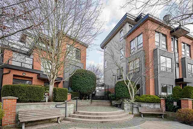 Main Photo: 125 1863 SE Stainsbury Avenue in Vancouver: Victoria VE Townhouse for sale (Vancouver East)  : MLS®# R2552887