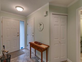 Photo 4: 3 33179 GEORGE FERGUSON Way in Abbotsford: Central Abbotsford Townhouse for sale in "Hollybrook Park" : MLS®# R2667763