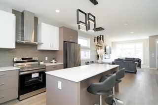Photo 7: 33 Clarkleigh Crescent in Winnipeg: Highland Pointe Residential for sale (4E)  : MLS®# 202226292