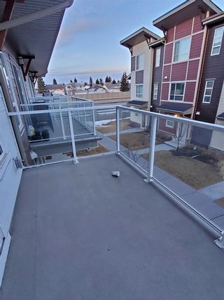 Photo 13: 122 Harvest Hills Common NE in Calgary: Harvest Hills Row/Townhouse for sale : MLS®# A2021555