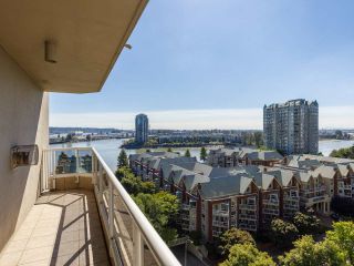 Photo 1: 1203 1185 QUAYSIDE Drive in New Westminster: Quay Condo for sale in "Riviera" : MLS®# R2510989