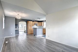 Photo 13: 199 Bridlecrest Boulevard SW in Calgary: Bridlewood Detached for sale : MLS®# A1253850