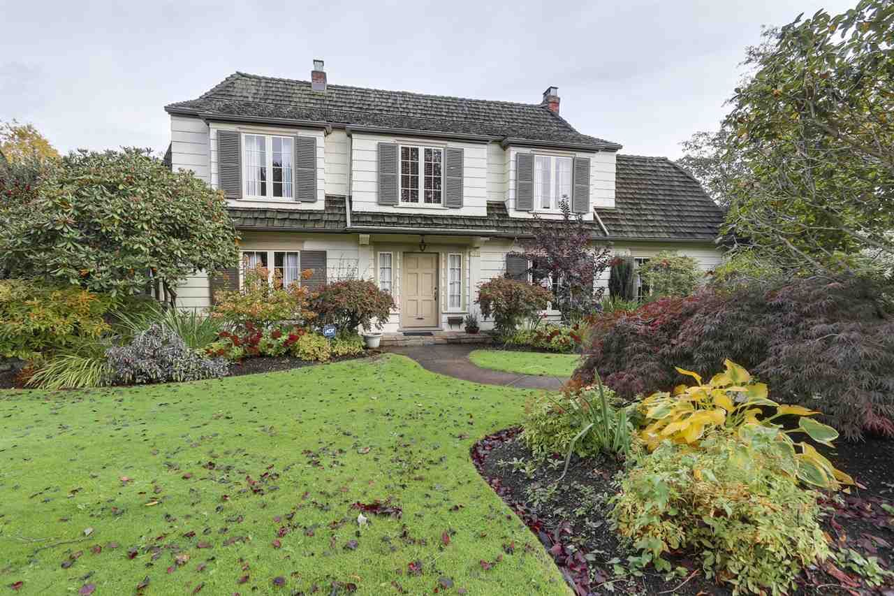 Main Photo: 2554 WALLACE Crescent in Vancouver: Point Grey House for sale (Vancouver West)  : MLS®# R2175399