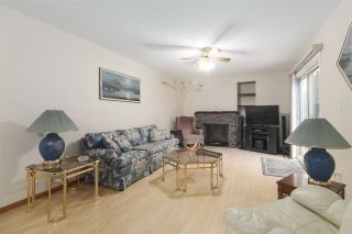 Photo 2: 1 3397 HASTINGS Street in Port Coquitlam: Woodland Acres PQ Townhouse for sale in "Maple Creek" : MLS®# R2434616