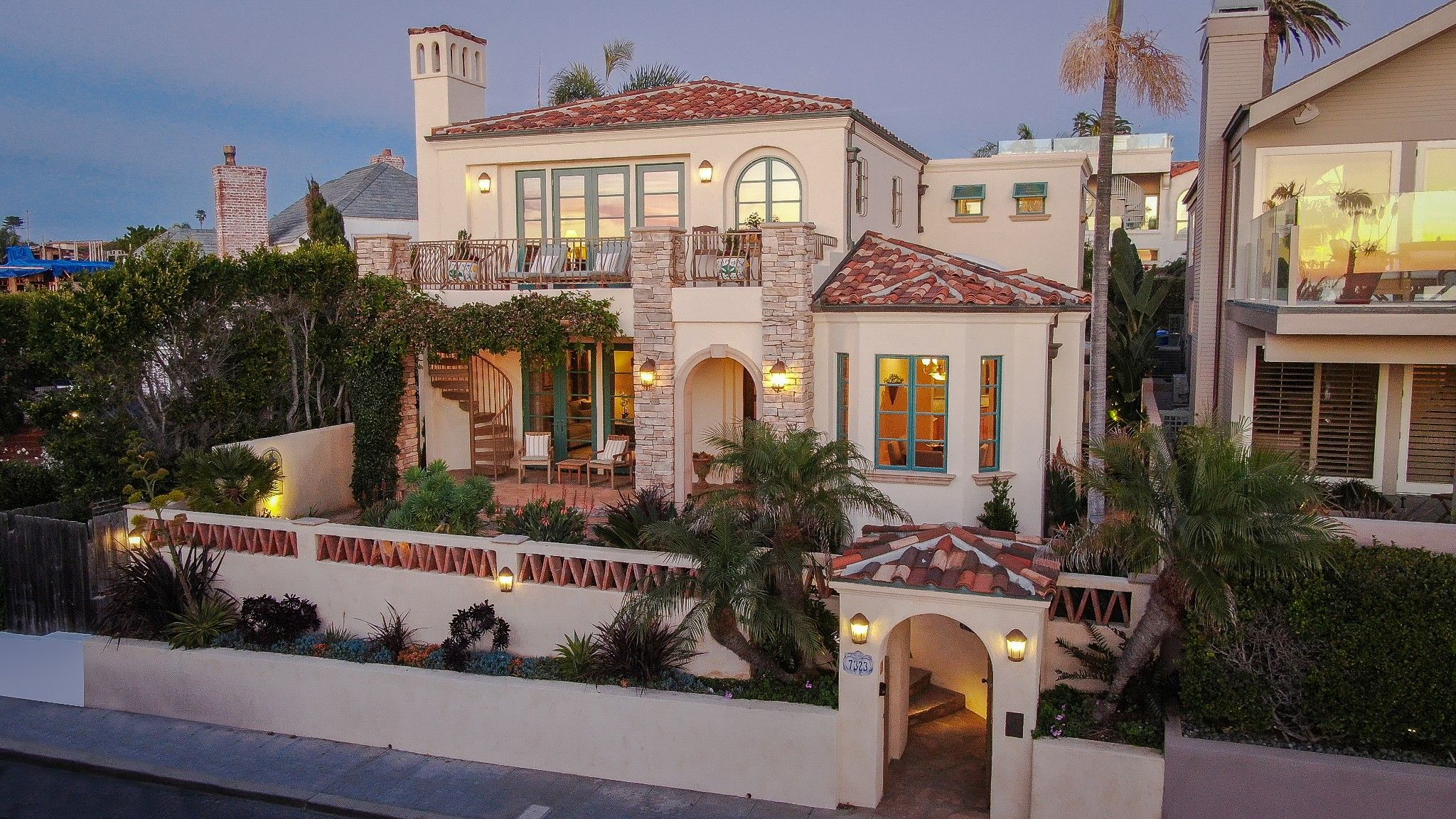 Main Photo: House for sale : 3 bedrooms : 7323 Vista Del Mar Ave in La Jolla