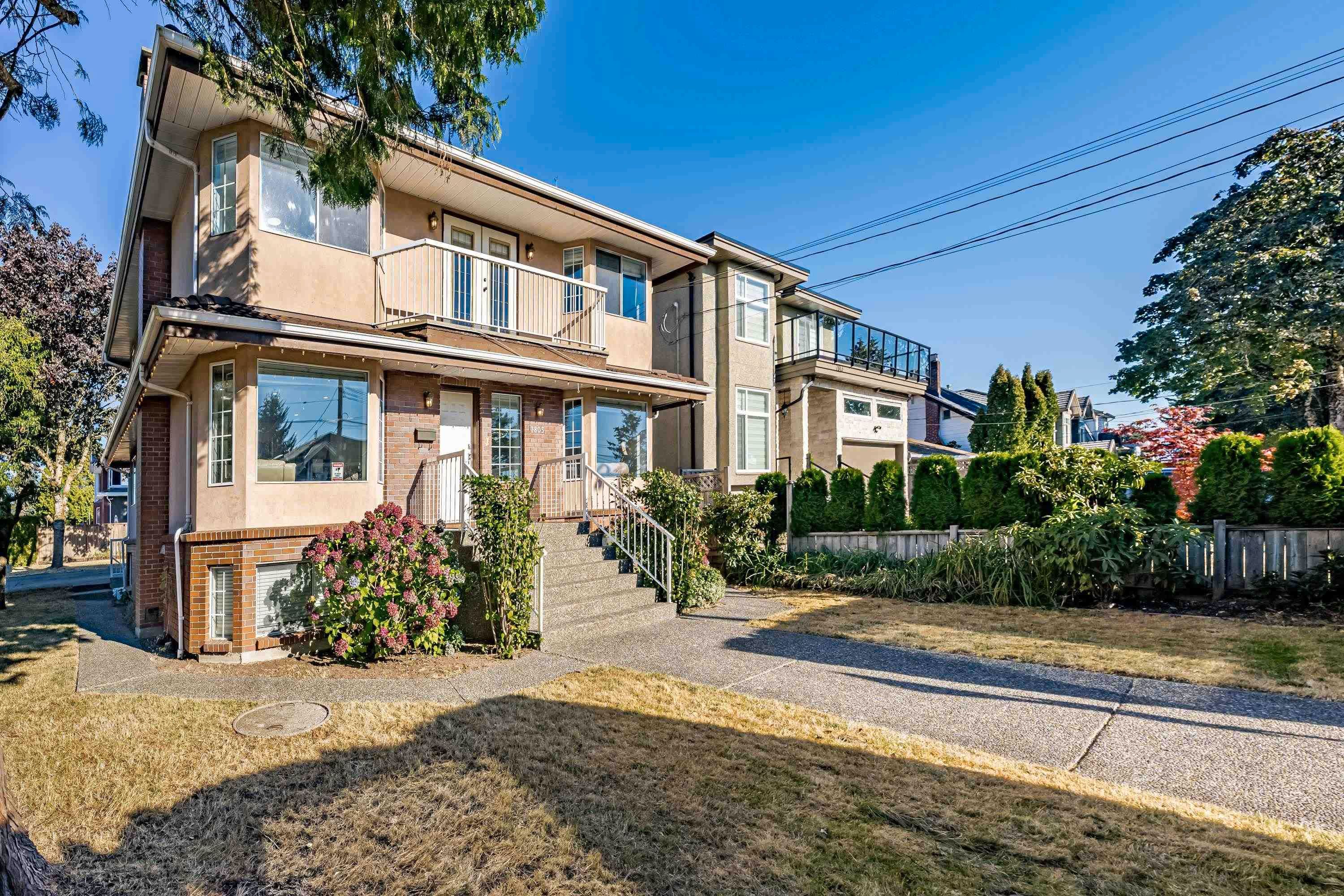 Main Photo: 7805 GRAHAM Avenue in Burnaby: East Burnaby House for sale (Burnaby East)  : MLS®# R2740683