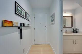 Photo 9: 2 2995 PINE Street in Vancouver: Fairview VW Townhouse for sale in "Pine Manor" (Vancouver West)  : MLS®# R2882941
