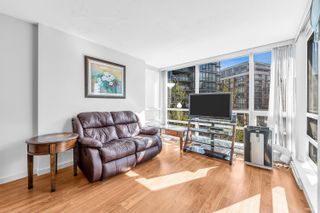 Photo 2: 1003 3333 CORVETTE Way in Richmond: West Cambie Condo for sale in "THE WALL CENTER" : MLS®# R2873327