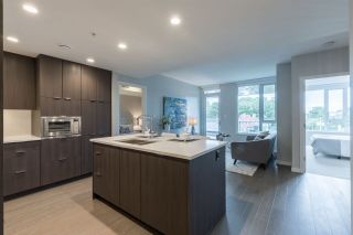 Photo 13: 626 2888 CAMBIE Street in Vancouver: Cambie Condo for sale in "THE SPOT" (Vancouver West)  : MLS®# R2192774