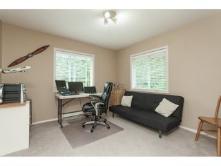 Photo 16: 5443 184A Street in Surrey: Cloverdale BC House for sale in "HUNTER PARK" (Cloverdale)  : MLS®# R2386719