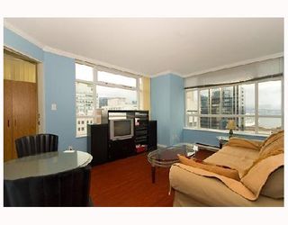 Photo 3: 1104 438 SEYMOUR Street in Vancouver: Downtown VW Condo for sale in "CONFERENCE PLAZA" (Vancouver West)  : MLS®# V776093