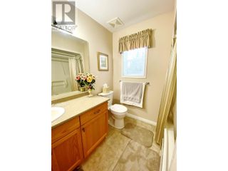 Photo 18: 1406 Huckleberry Drive in Sorrento: House for sale : MLS®# 10308579
