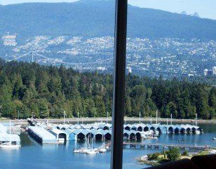 Photo 4:  in Vancouver: Coal Harbour Home for sale ()  : MLS®# V549655