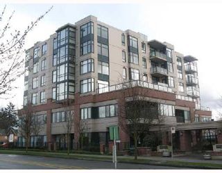Main Photo: 607 538 W 45TH Avenue in Vancouver: Oakridge VW Condo for sale in "THE HEMINGWAY" (Vancouver West)  : MLS®# V704162