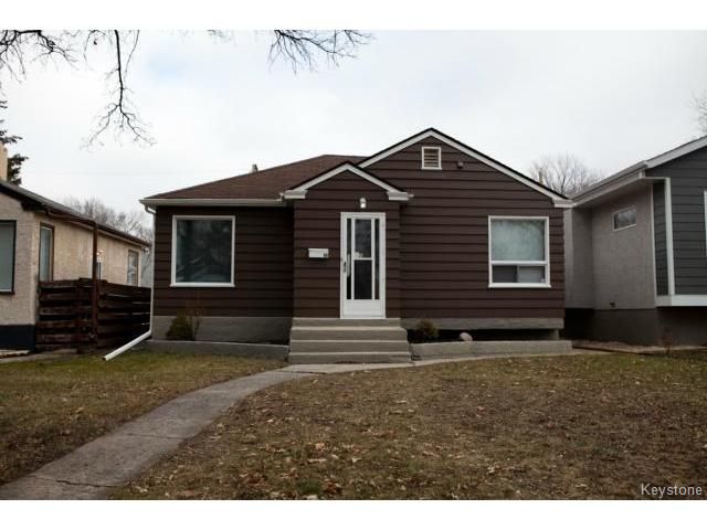 Main Photo: 98 Hill Street in WINNIPEG: St Boniface Residential for sale (South East Winnipeg)  : MLS®# 1427525