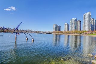 Photo 36: 801 1328 MARINASIDE Crescent in Vancouver: Yaletown Condo for sale in "The Concord" (Vancouver West)  : MLS®# R2821217