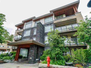Main Photo: 302 3205 MOUNTAIN Highway in North Vancouver: Lynn Valley Condo for sale in "Mill House" : MLS®# R2464769