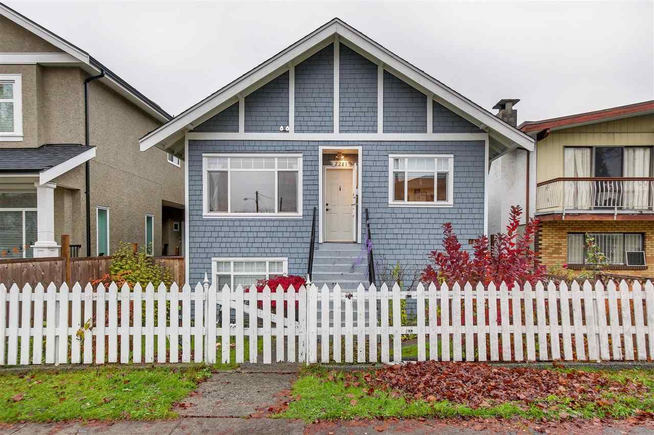 Main Photo: 2281 E 34TH Avenue in Vancouver: Victoria VE House for sale (Vancouver East)  : MLS®# R2440121