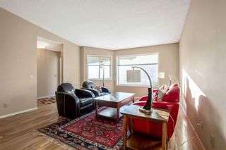 Photo 4: 112 Lincoln Manor SW in Calgary: Lincoln Park Row/Townhouse for sale : MLS®# A1171943
