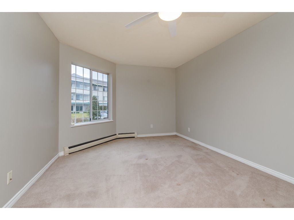 Photo 15: Photos: 202 2491 GLADWIN Road in Abbotsford: Abbotsford West Condo for sale in "LAKEWOOD GARDENS" : MLS®# R2134176